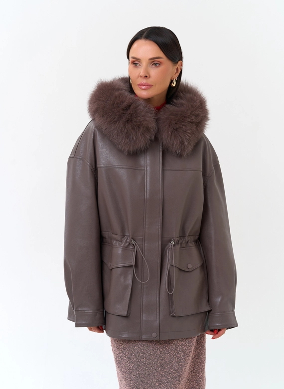 Женская утепленная куртка из эко кожи с капюшоном