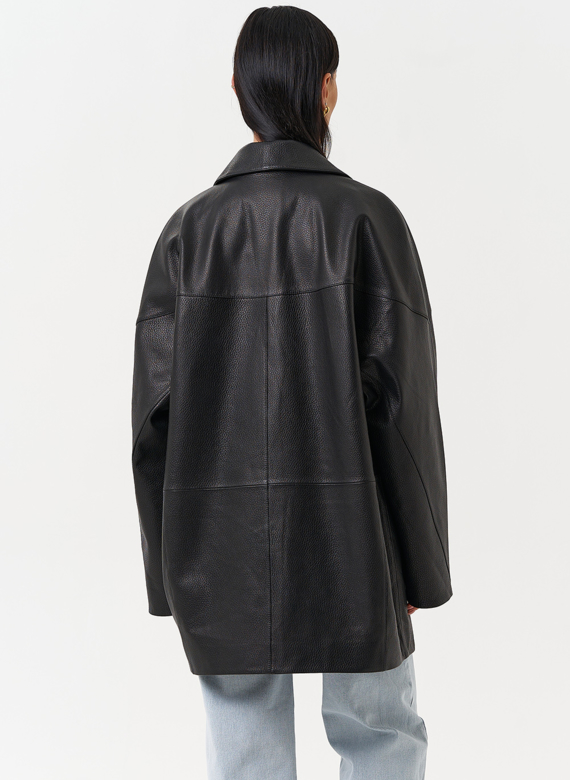 Жакет из натуральной кожи черного цвета