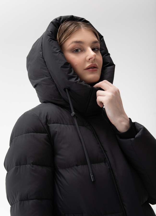 Женский пуховик с капюшоном  модель № 28378 универмаг малина