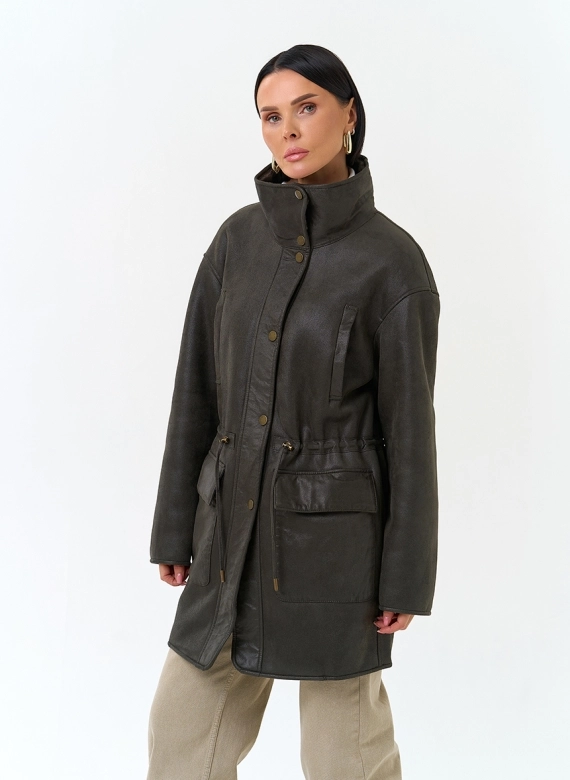 Женская дубленка из эко замши фото