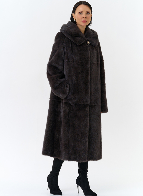 Женская шуба из меха норки  капюшоном