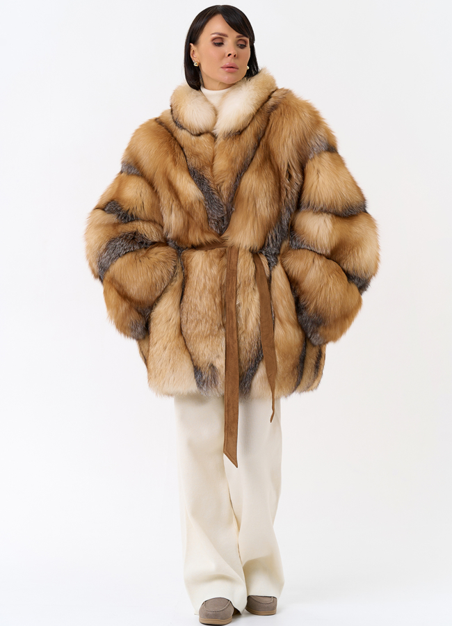 Шуба из лисы свободного кроя модель № 32013 универмаг малина