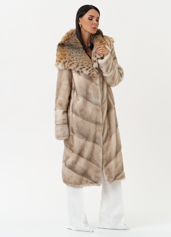 Женская шуба из меха норки с капюшоном из меха рыси модель № 31168 меха малина