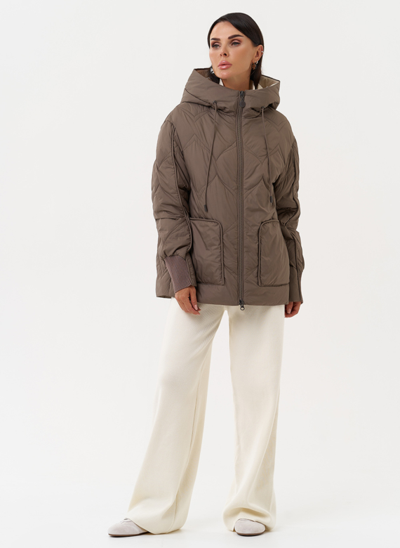 Женская куртка с капюшоном