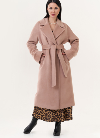 Пальто с английским воротником Пальто с английским воротником