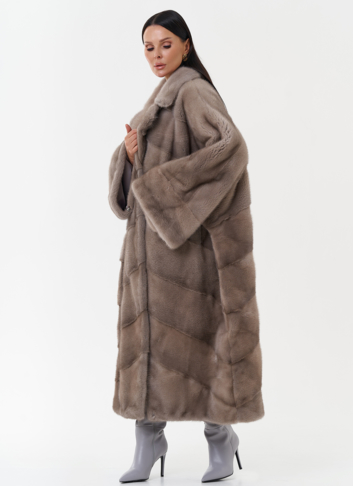 Норковая шуба оверсайз с английским воротником