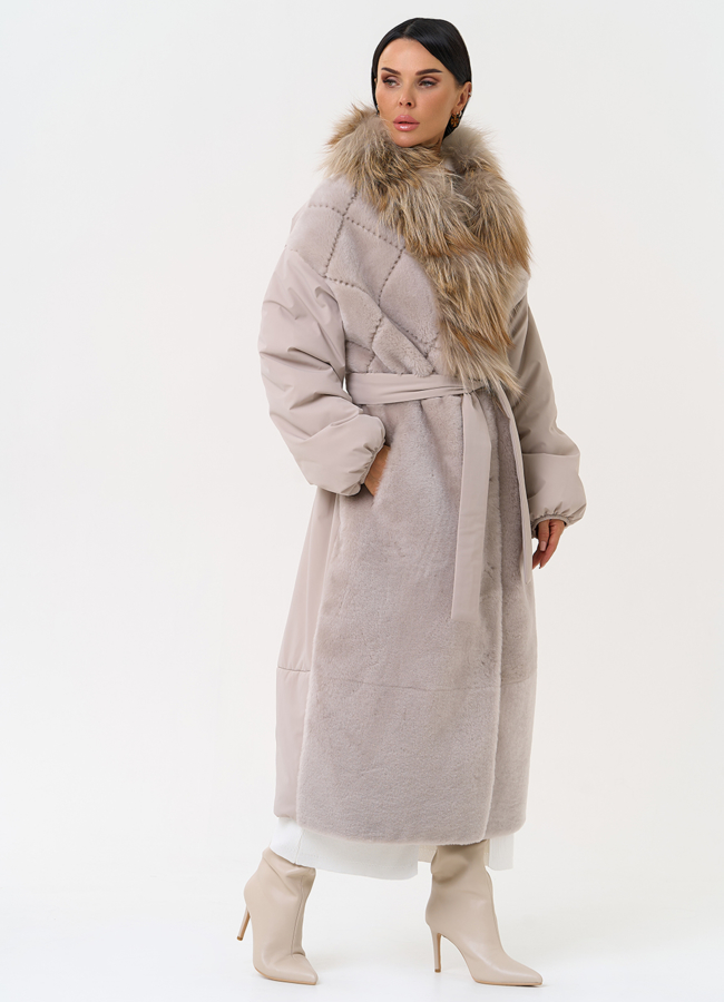 Комбинированное женское зимнее пальто с воротником из меха лисы модель № 31405 универмаг малина