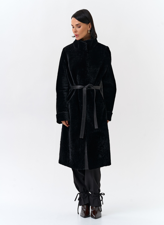 Женская двухсторонняя дубленка с поясом