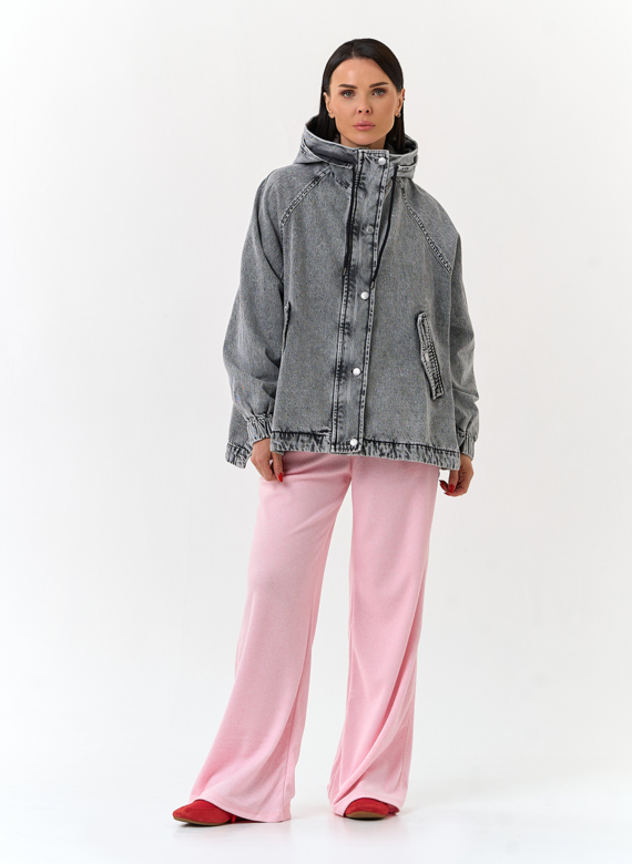 Женская джинсовая куртка с капюшоном