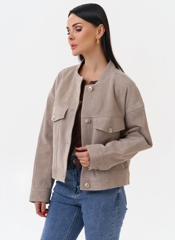 Светлая куртка из замши фото