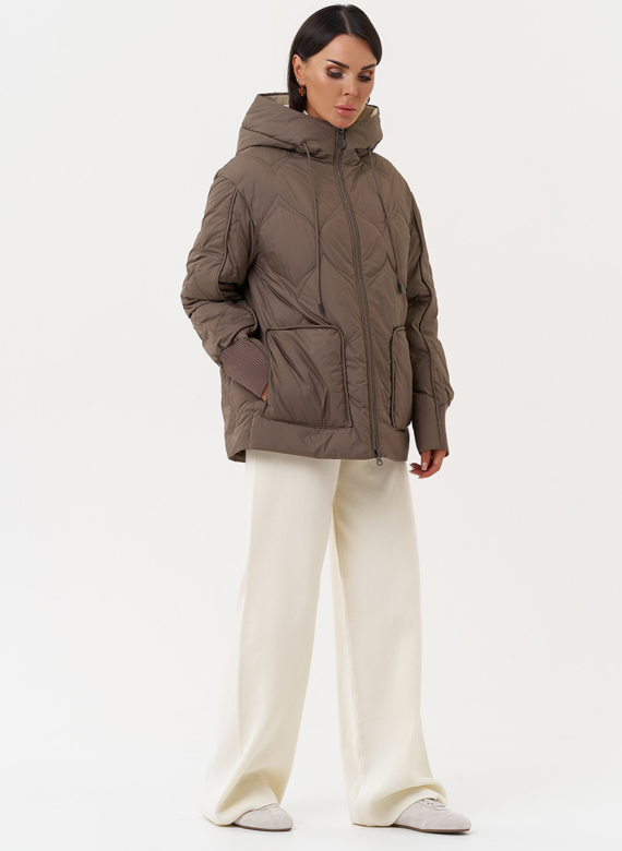Женская куртка с капюшоном