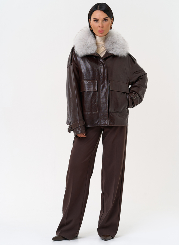 Короткий пуховик из натуральной кожи