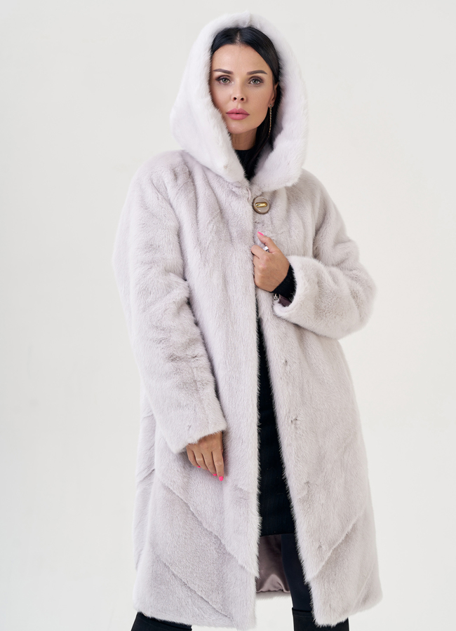 Светлая шуба из норки с капюшоном модель № 25817 универмаг малина