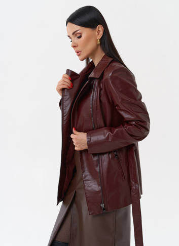 Куртка женская бордового цвета