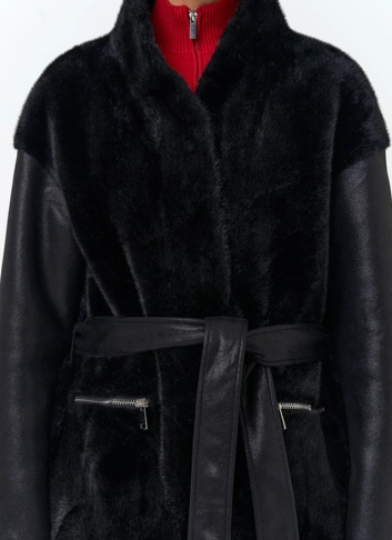 Женская дубленка из эко меха